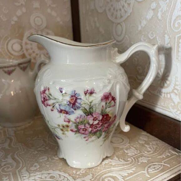 Other - Collection of VintageFrench Limoges Porcelaine Coffee Pot, creamers, sugar bowls